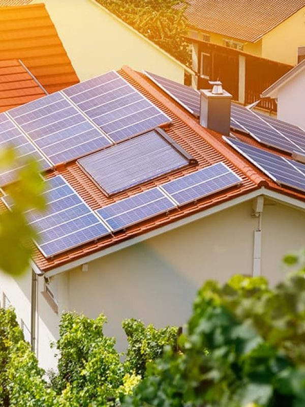 cinque-vantaggi-di-installare-un-impianto-fotovoltaico-in-casa